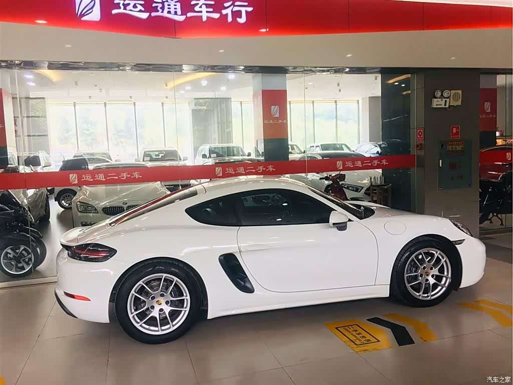 Porsche Cayman, 2017 3