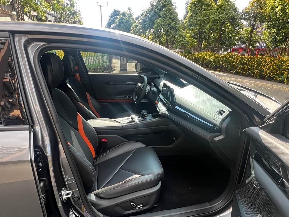 Changan UNI-V