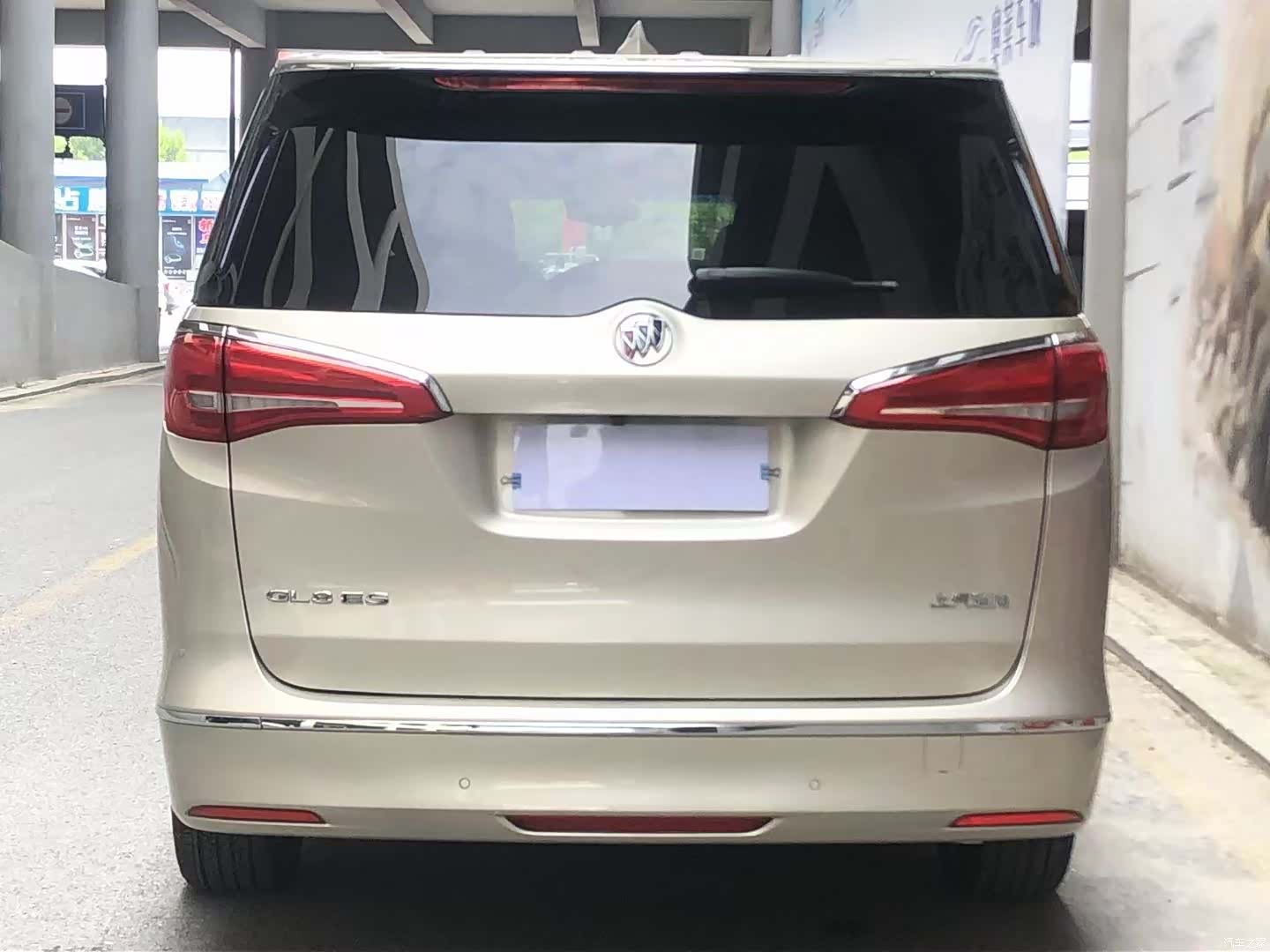 Buick GL8, 2020 4