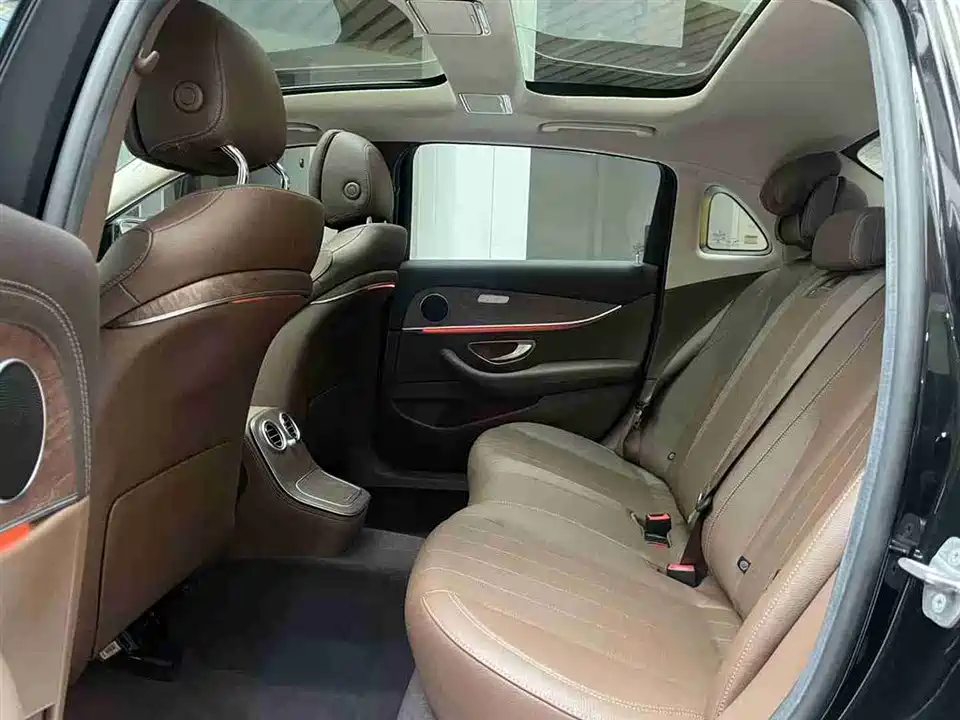 Mercedes-Benz E-class Mercedes-Benz E-class
