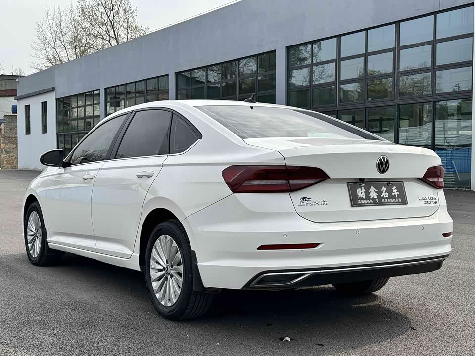 Volkswagen Lavida