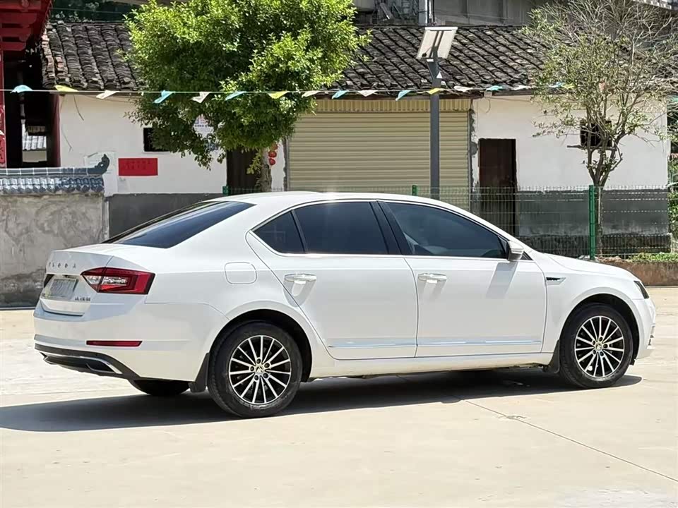 Skoda Octavia Skoda Octavia
