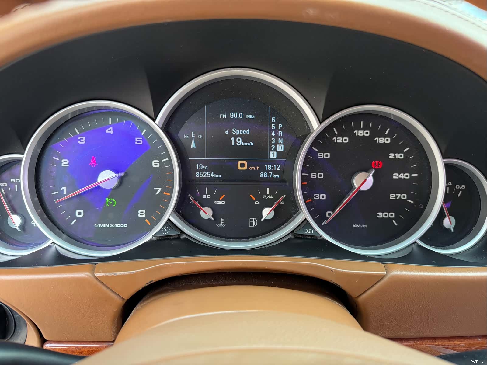 Porsche Cayenne, 2005 24