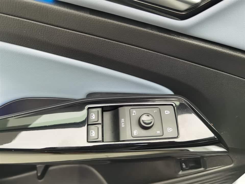 Volkswagen ID.4 X