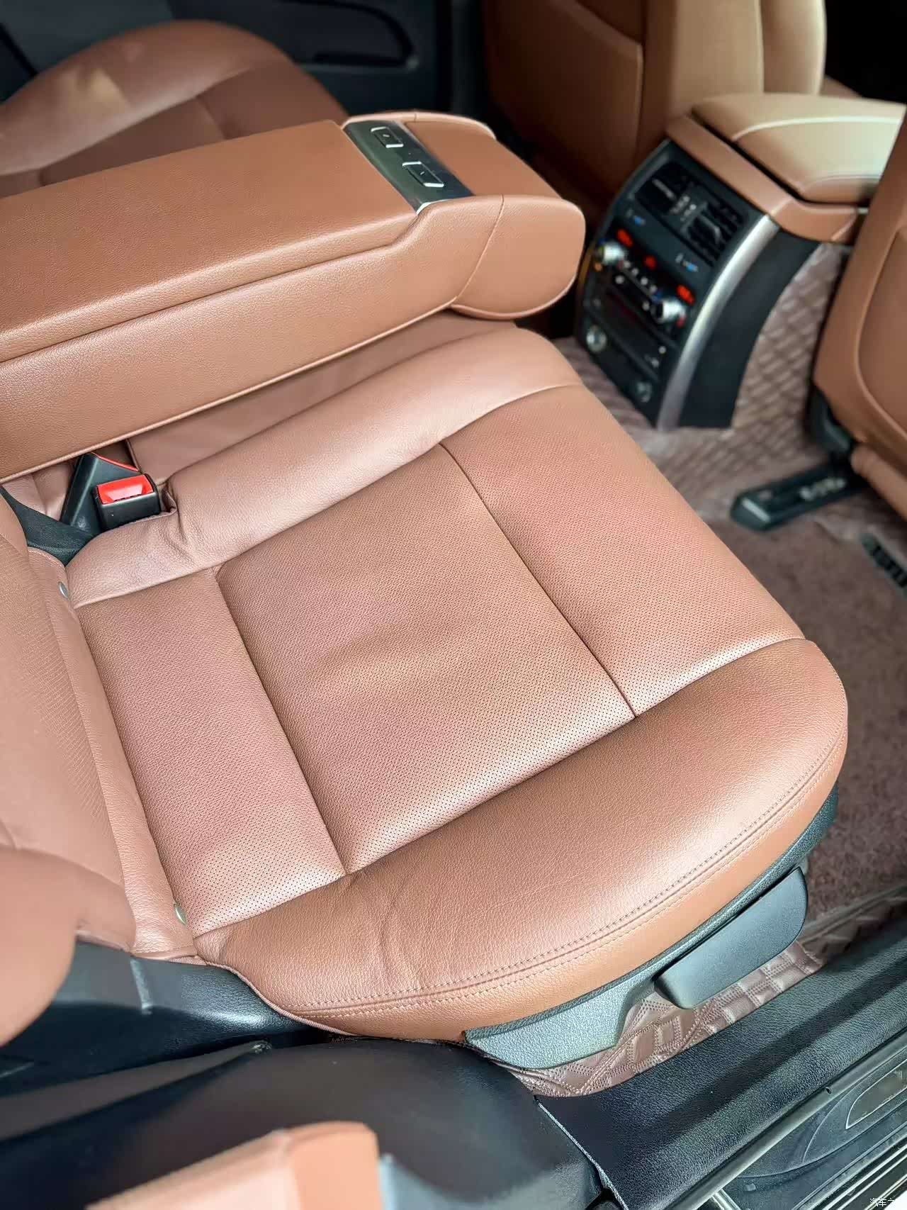 BMW 5 Series, 2014 10