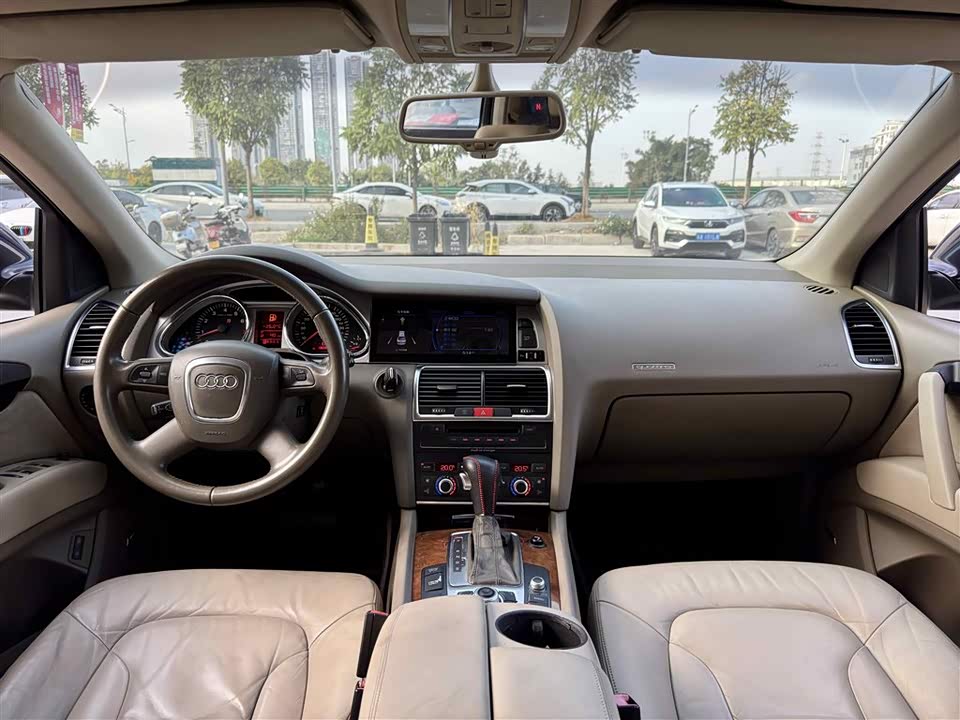 Audi Q7 Audi Q7