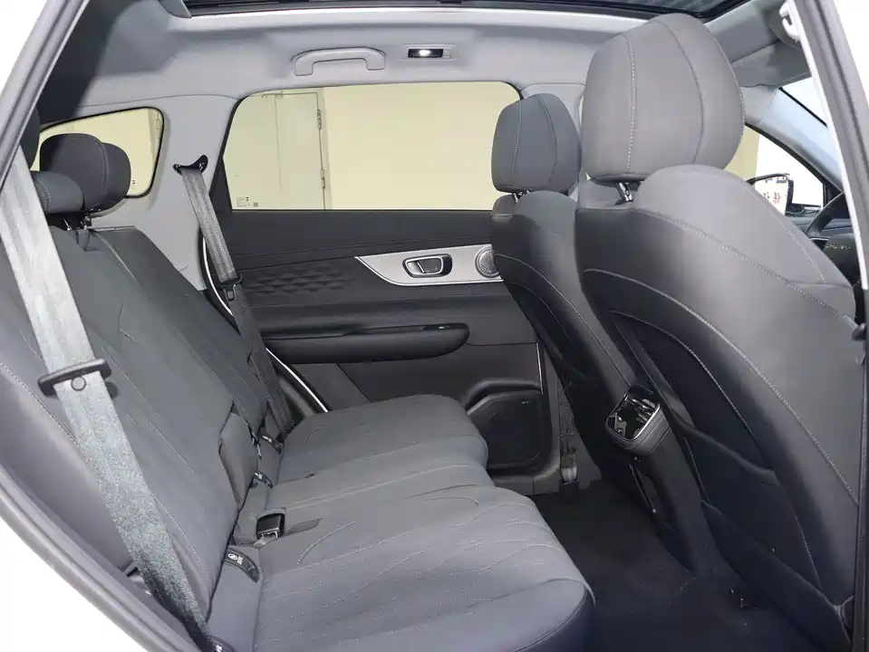 Chery Tiggo 8 PLUS Chery Tiggo 8 PLUS
