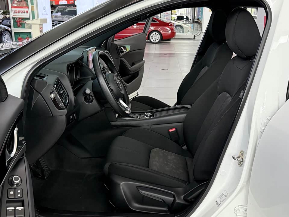 Mazda CX-4