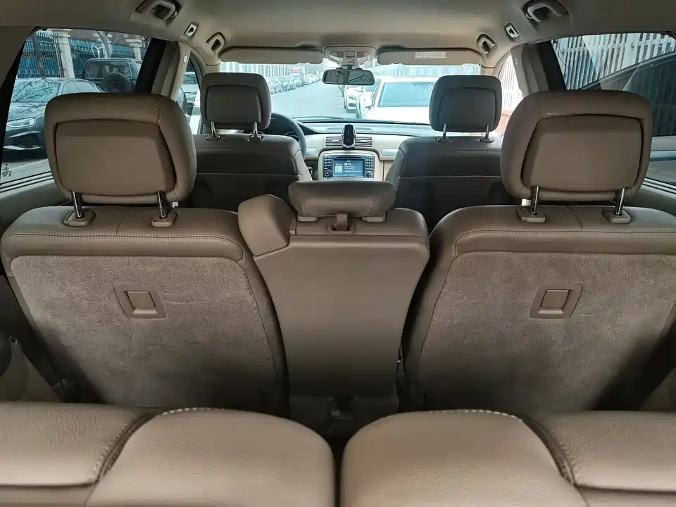 Mercedes-Benz R-class