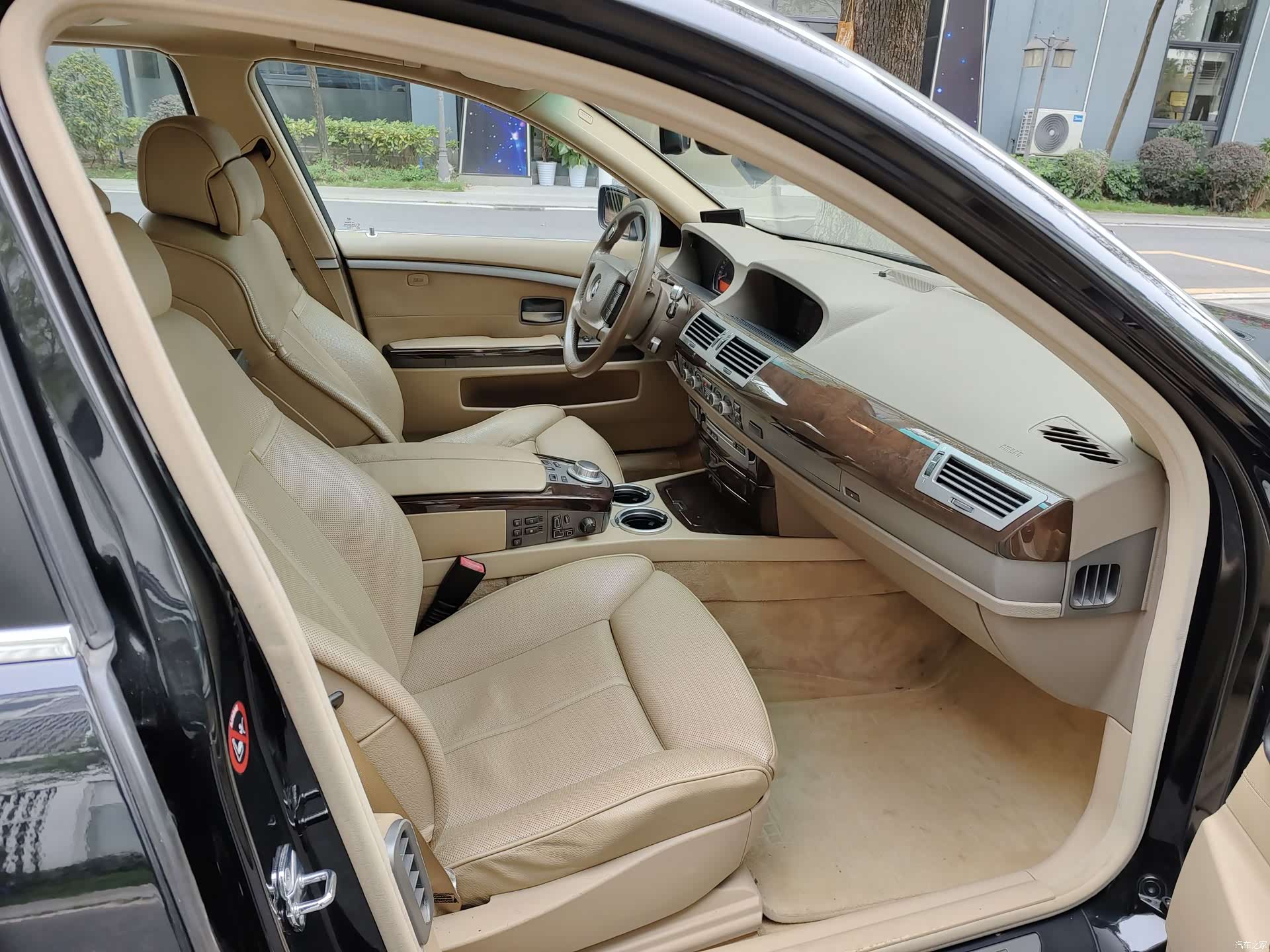 BMW 7 Series, 2008 18