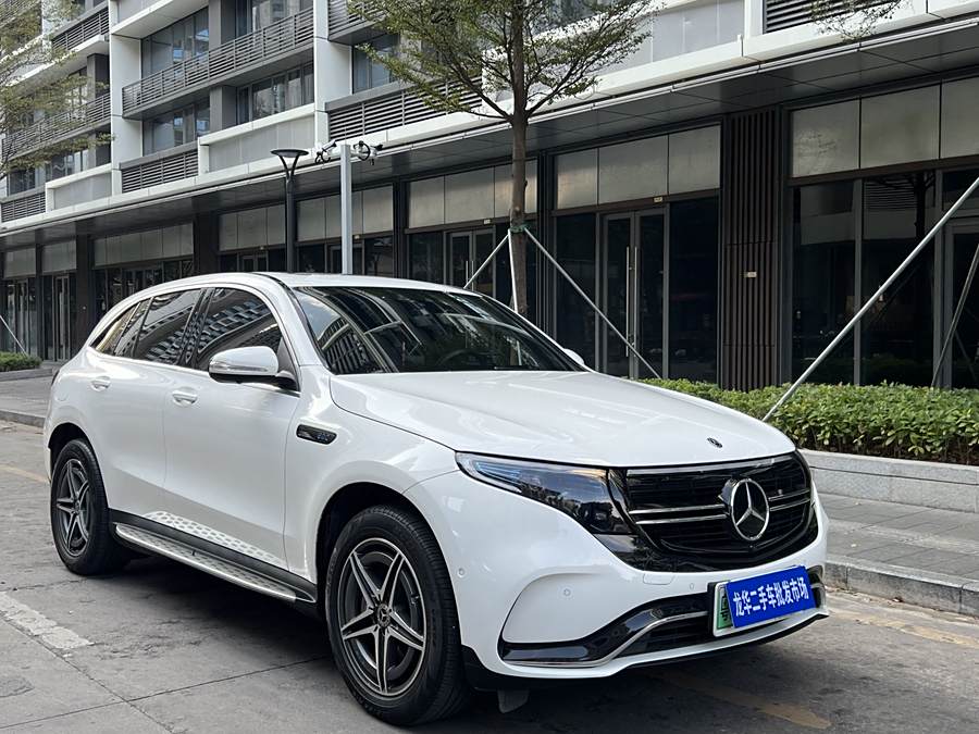 Mercedes Benz EQC