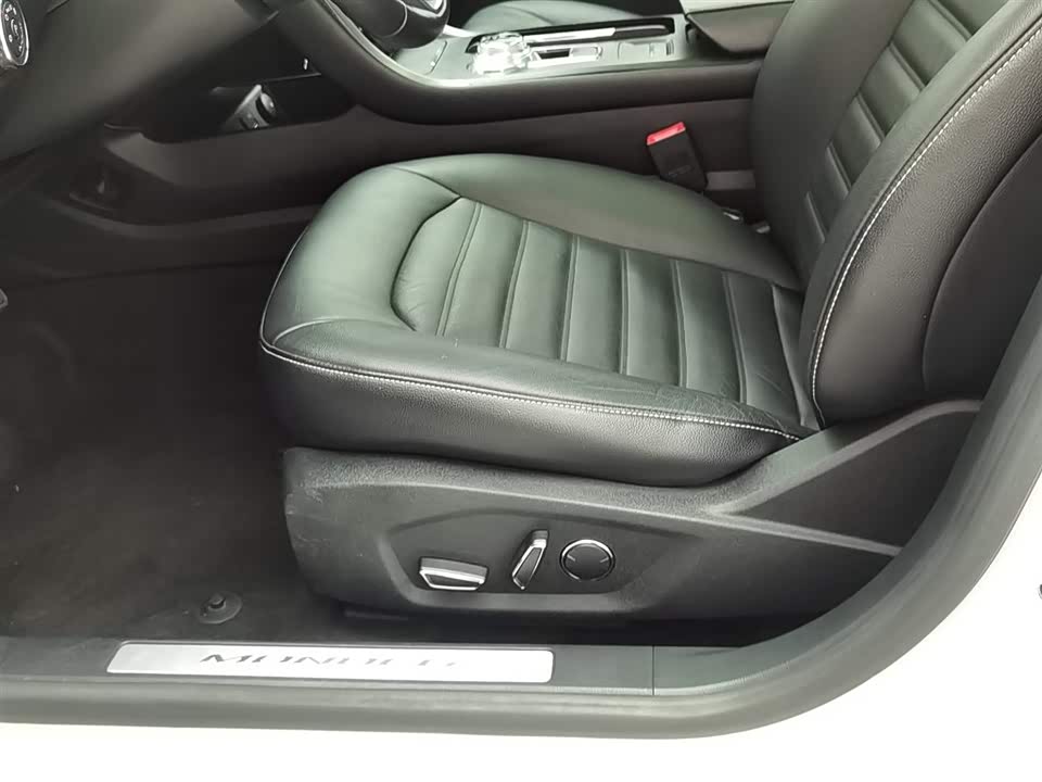 Ford Mondeo Ford Mondeo