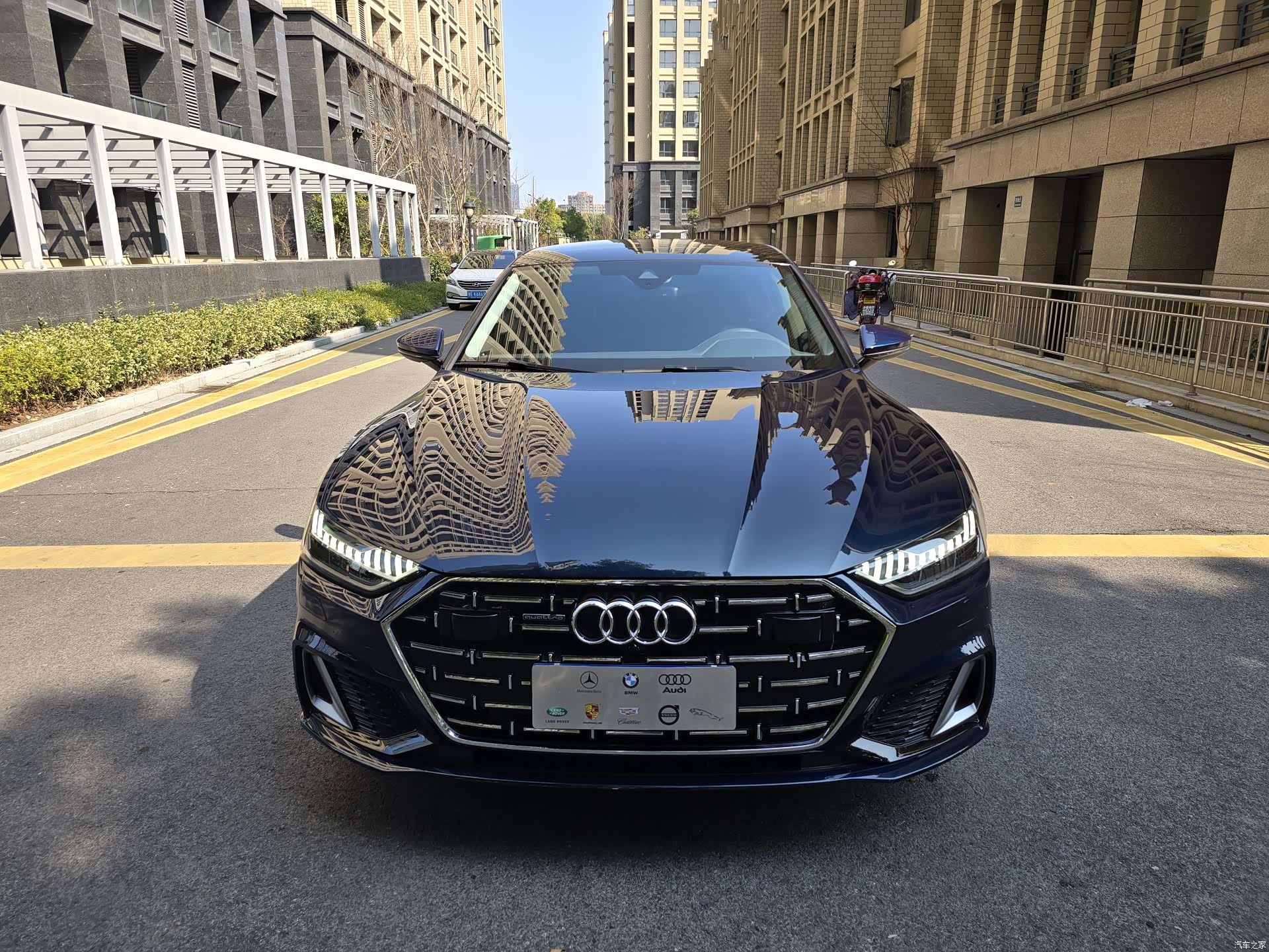 Audi A7L, 2024 3