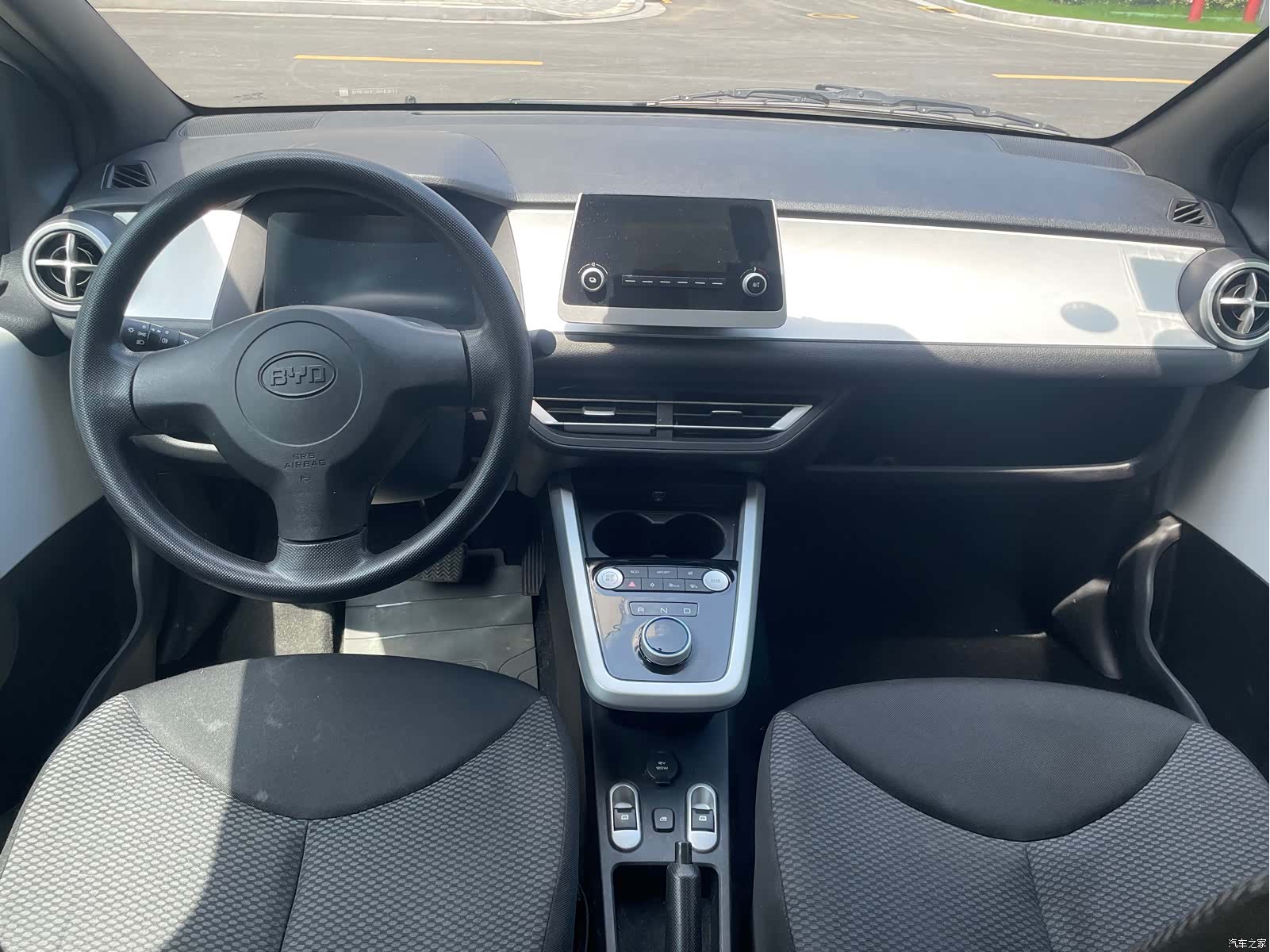 BYD e1, 2019 8