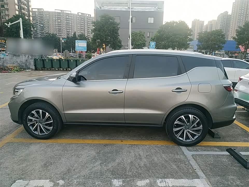 Geely Vision X6
