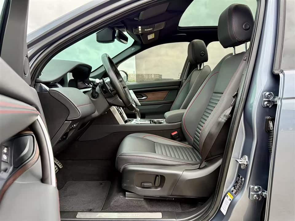 Land Rover Discover sports