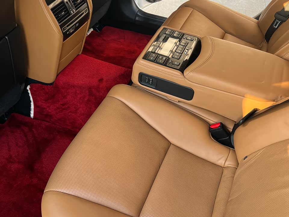 Lexus LS Lexus LS