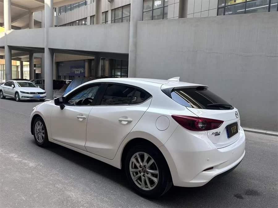 Mazda 3 Angkesela Mazda 3 Angkesela