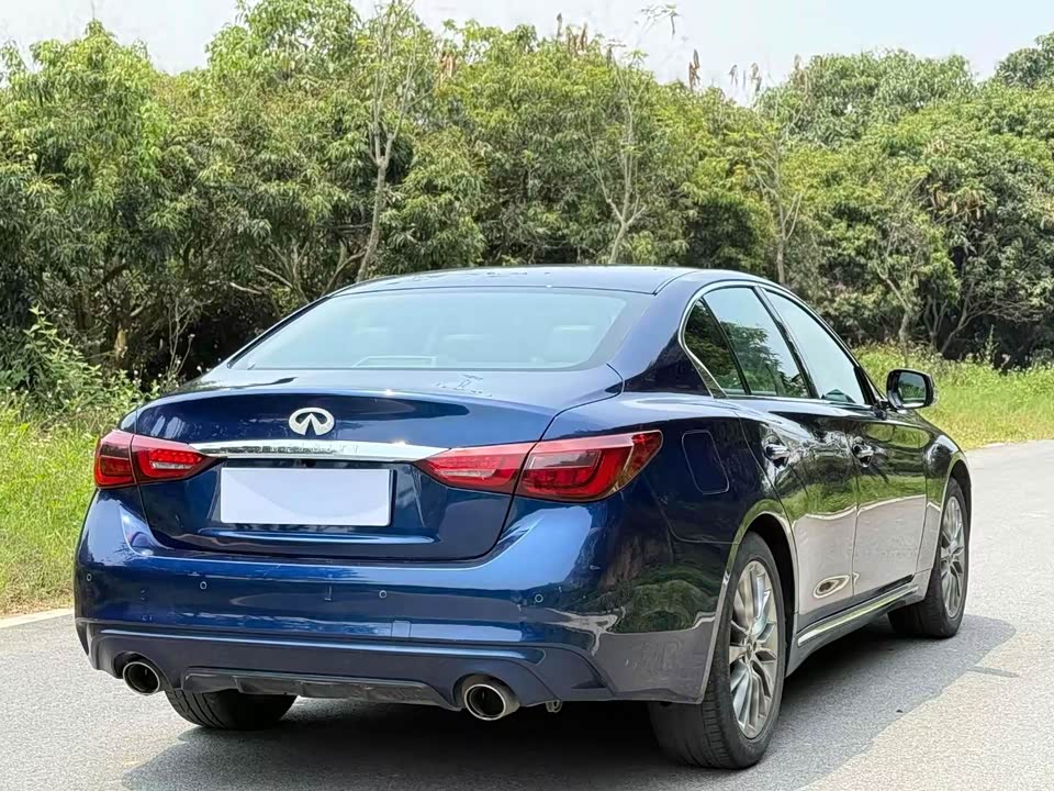 Infiniti Q50L Infiniti Q50L