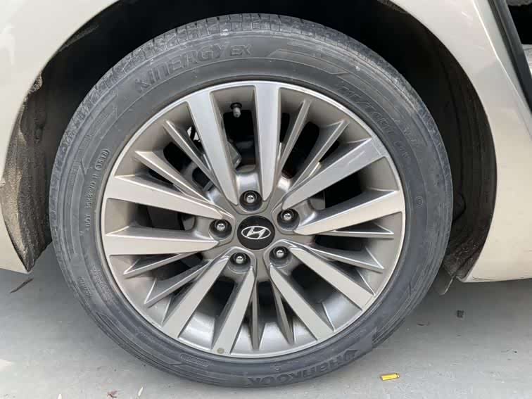Hyundai Name picture