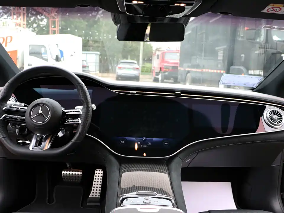 Mercedes-Benz EQS AMG