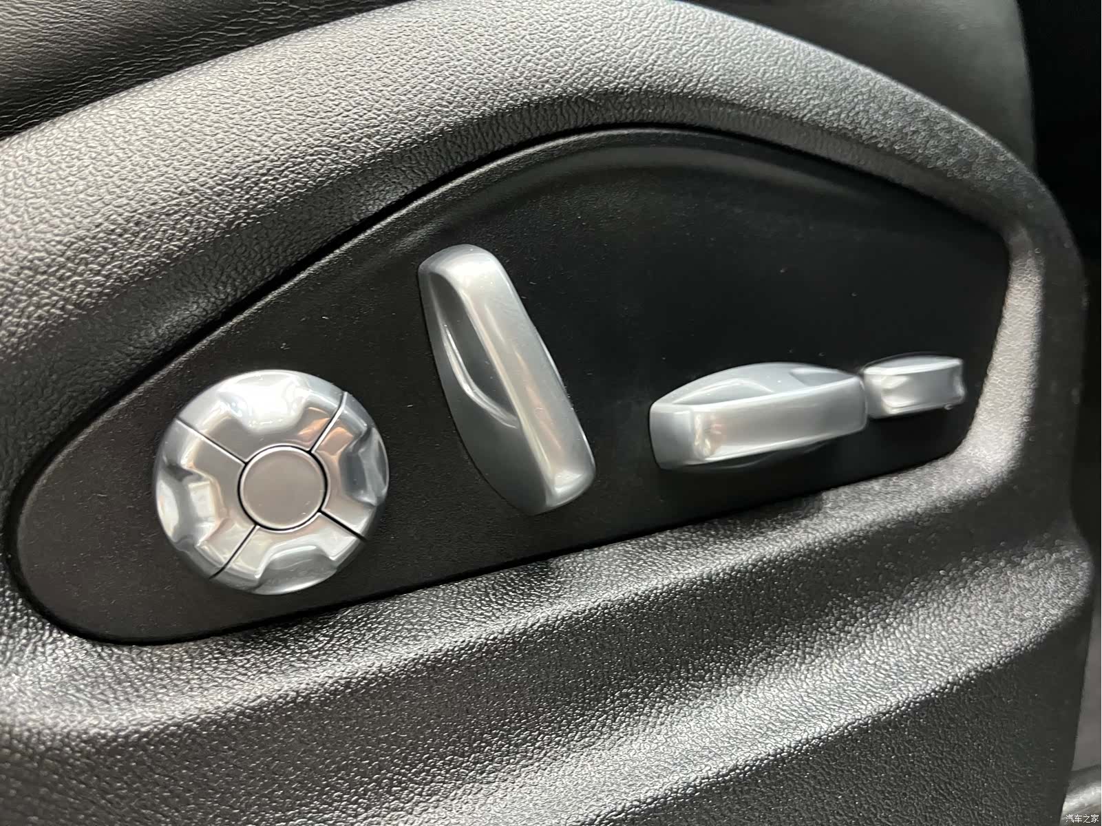 Porsche Cayenne, 2018 13