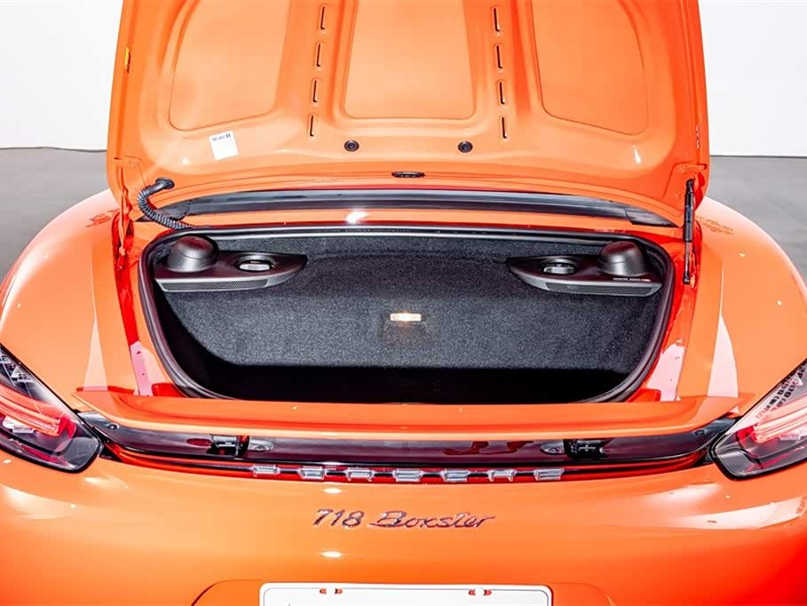 Porsche 718