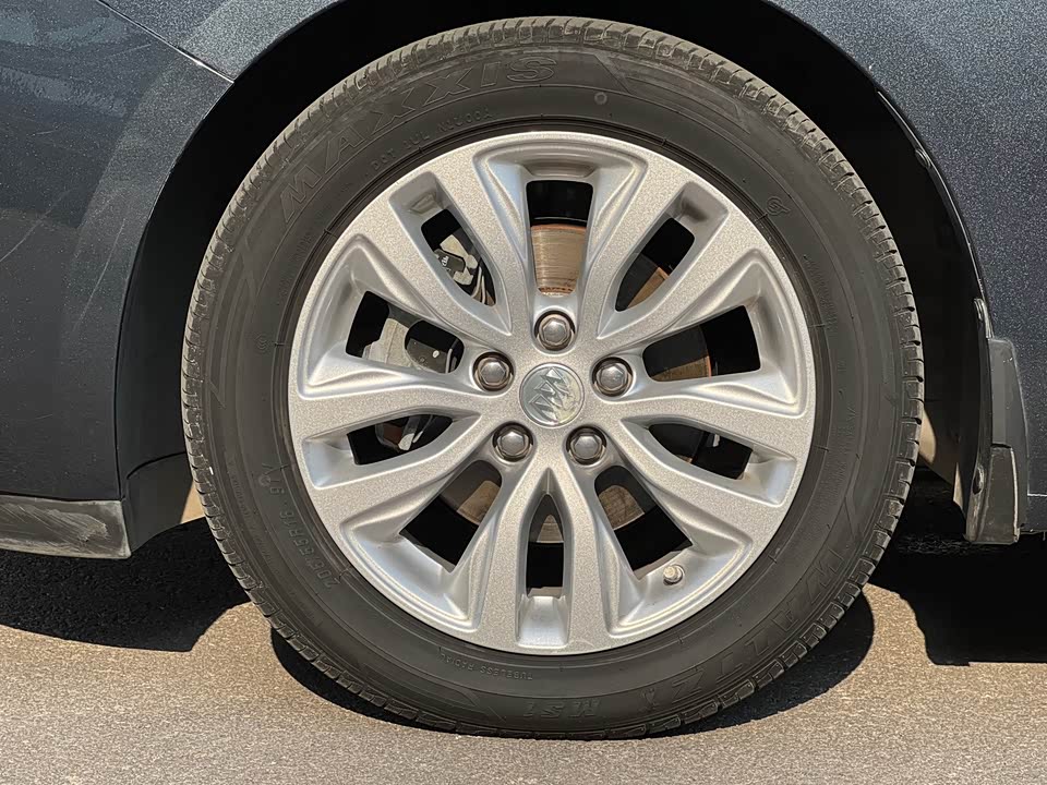 Buick Yinglang