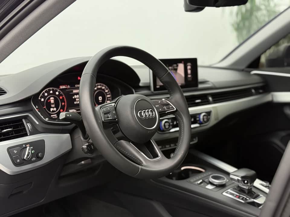 Audi A4L