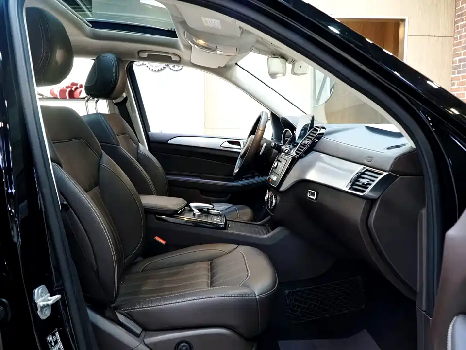 Mercedes-Benz GLS