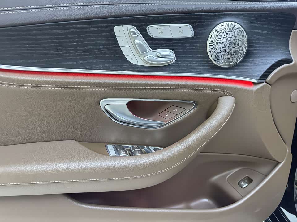 Mercedes-Benz E-class Mercedes-Benz E-class