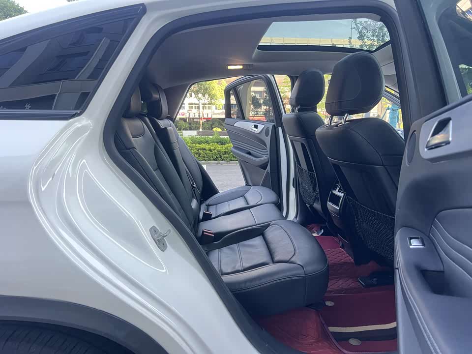 Mercedes-Benz GLE coupe
