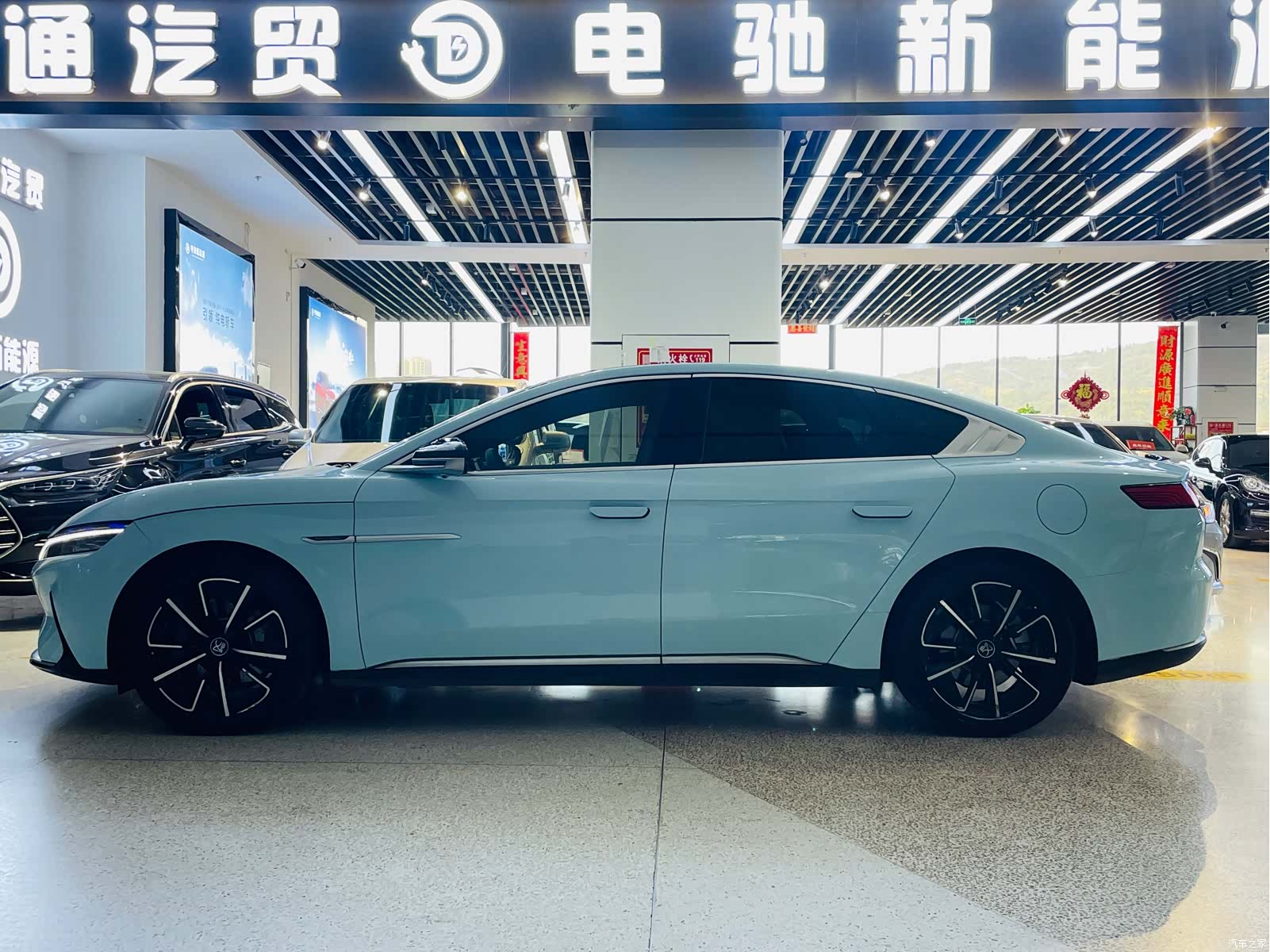 BYD Han, 2021 4