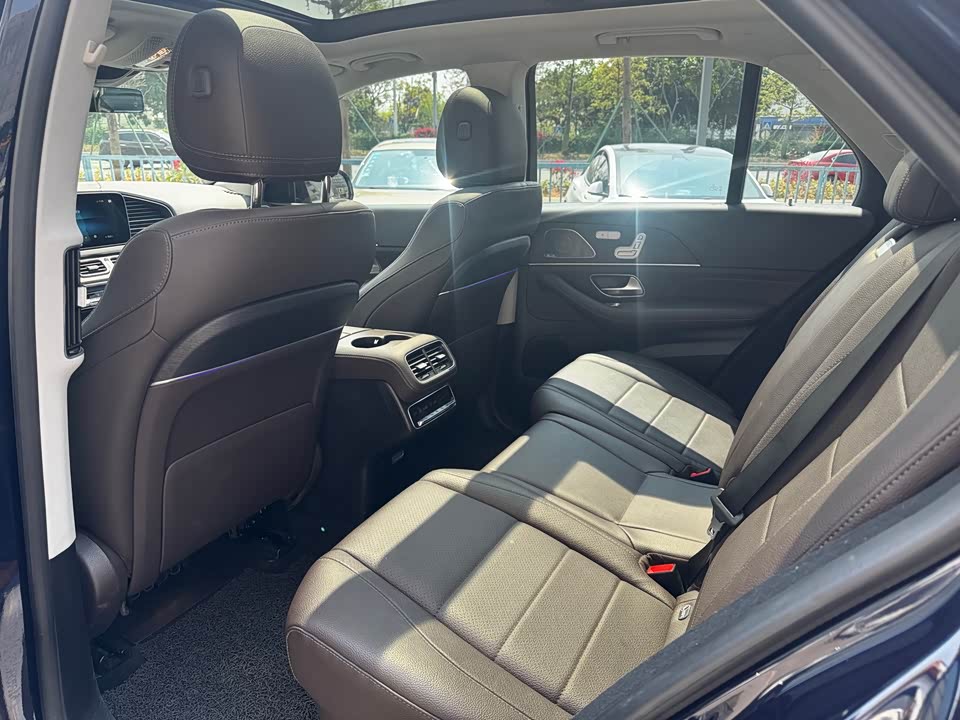 Mercedes-Benz GLE Mercedes-Benz GLE