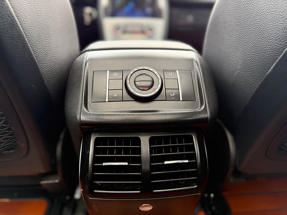 Mercedes-Benz R-class