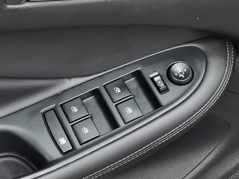 Buick Angkewei Plus Buick Angkewei Plus