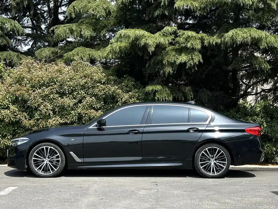 BMW 5 series BMW 5 series