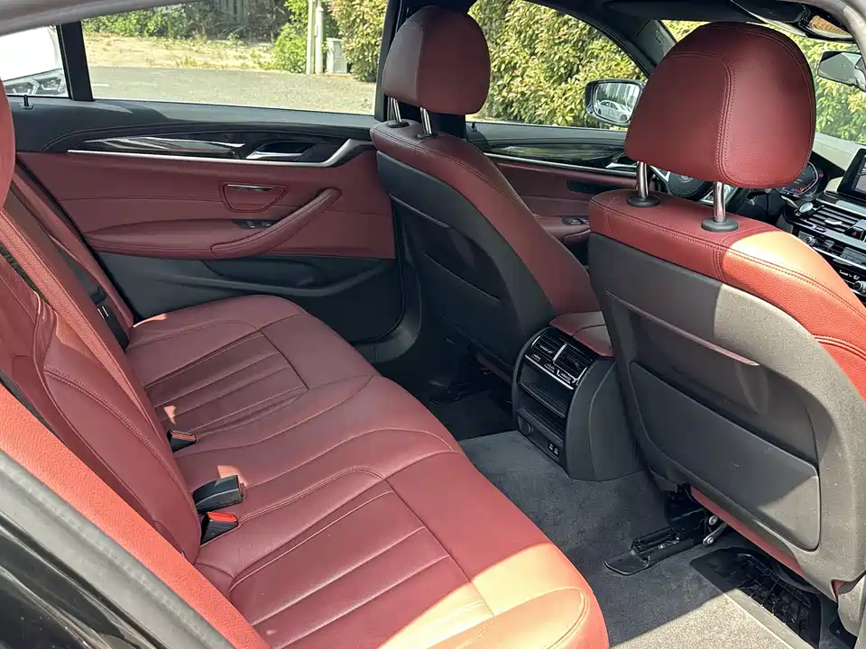 BMW 5 series BMW 5 series