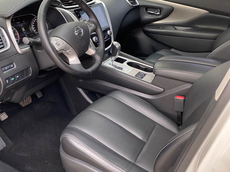 Nissan Loulan Nissan Loulan