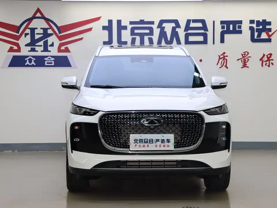 Chery Tiggo 8 PLUS Chery Tiggo 8 PLUS