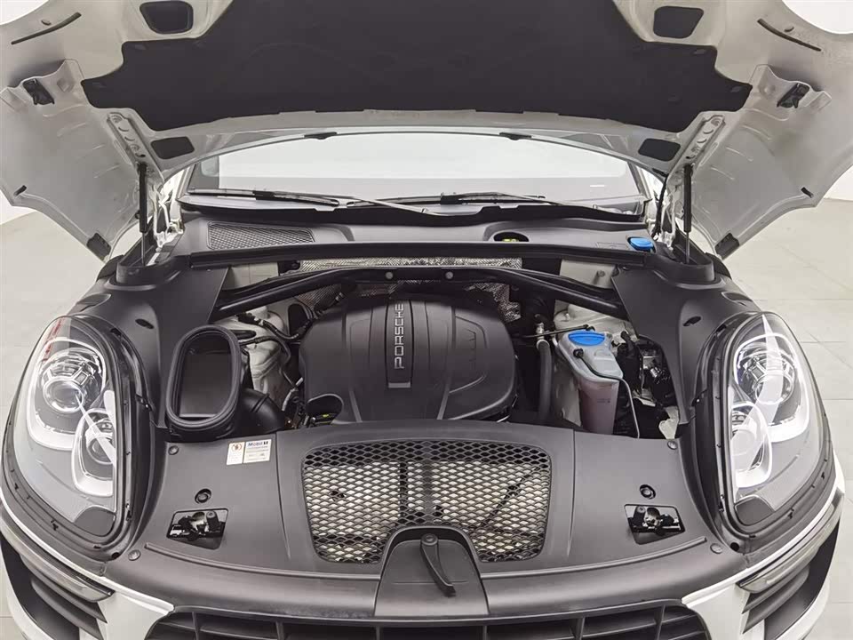 Porsche Macan Porsche Macan