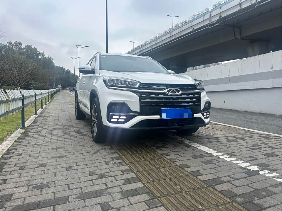 Chery Tiggo 8