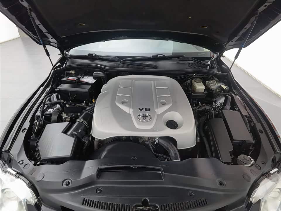 Toyota Reiz