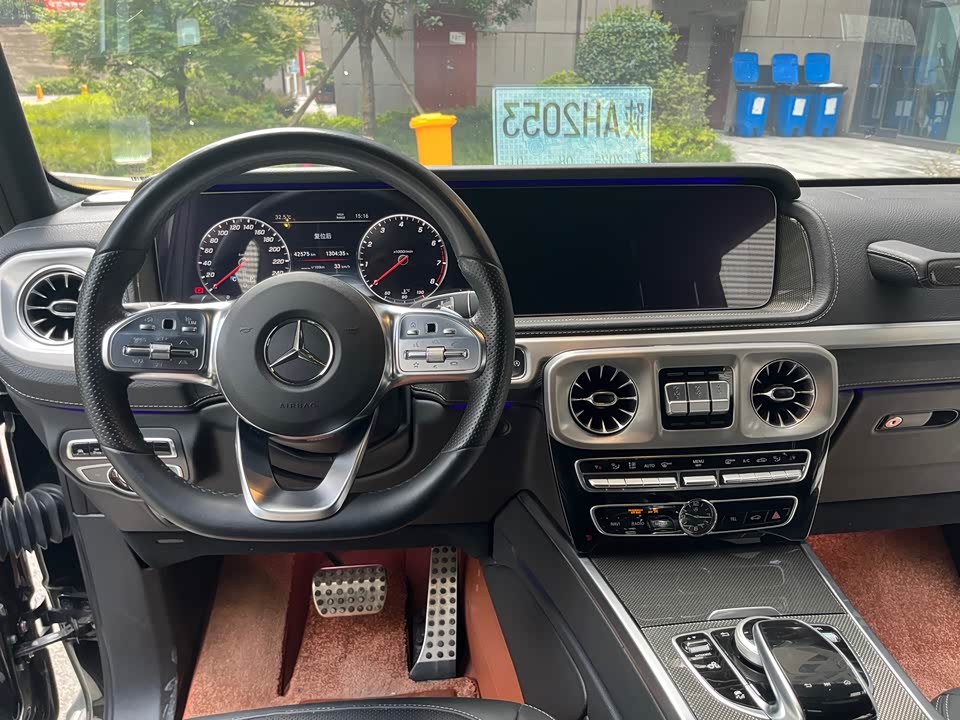 Mercedes-Benz G-class Mercedes-Benz G-class