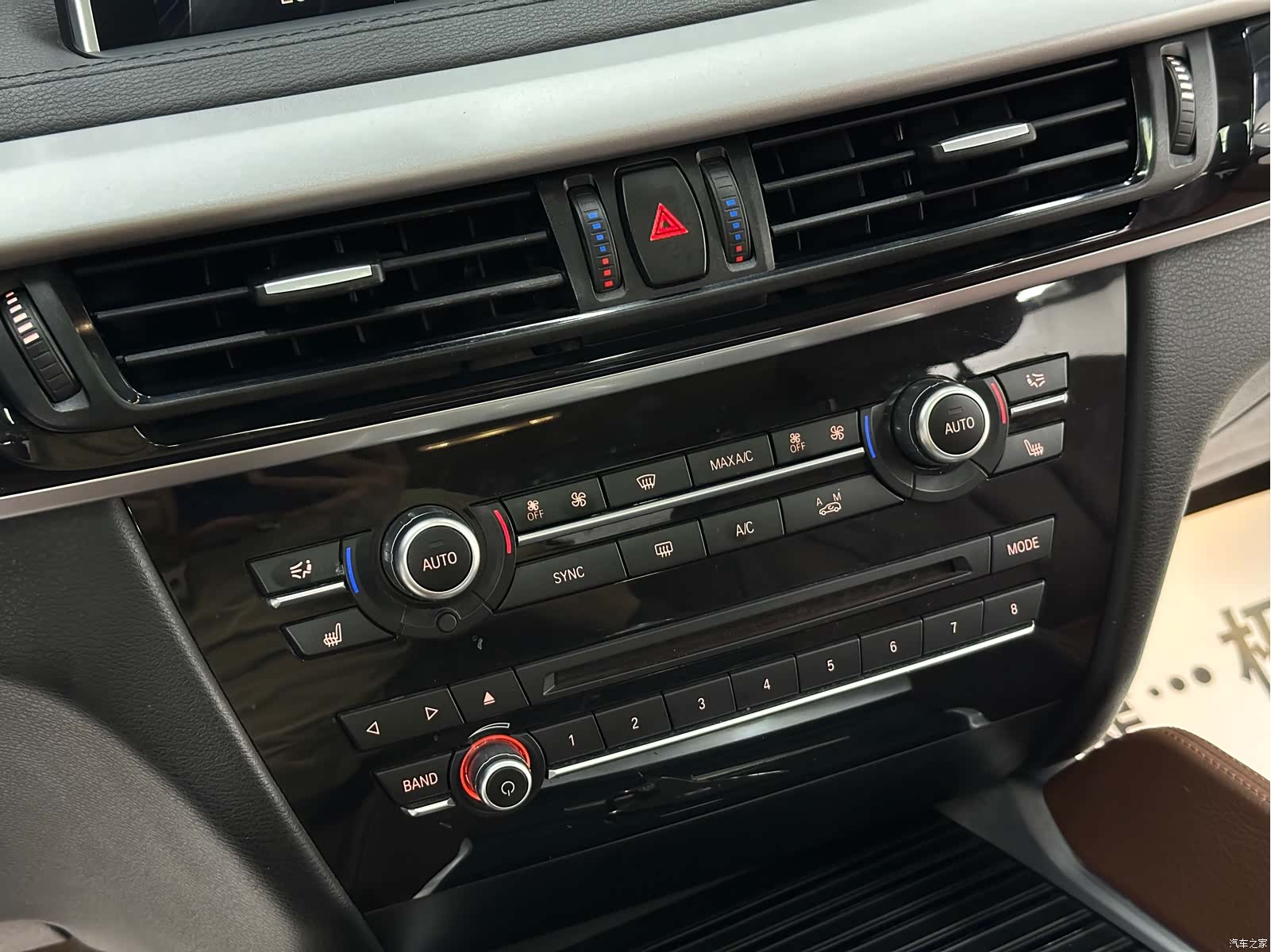 BMW X6, 2015 12