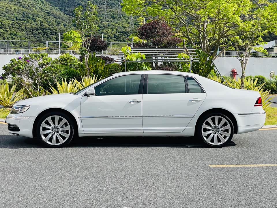 Volkswagen Phaeton