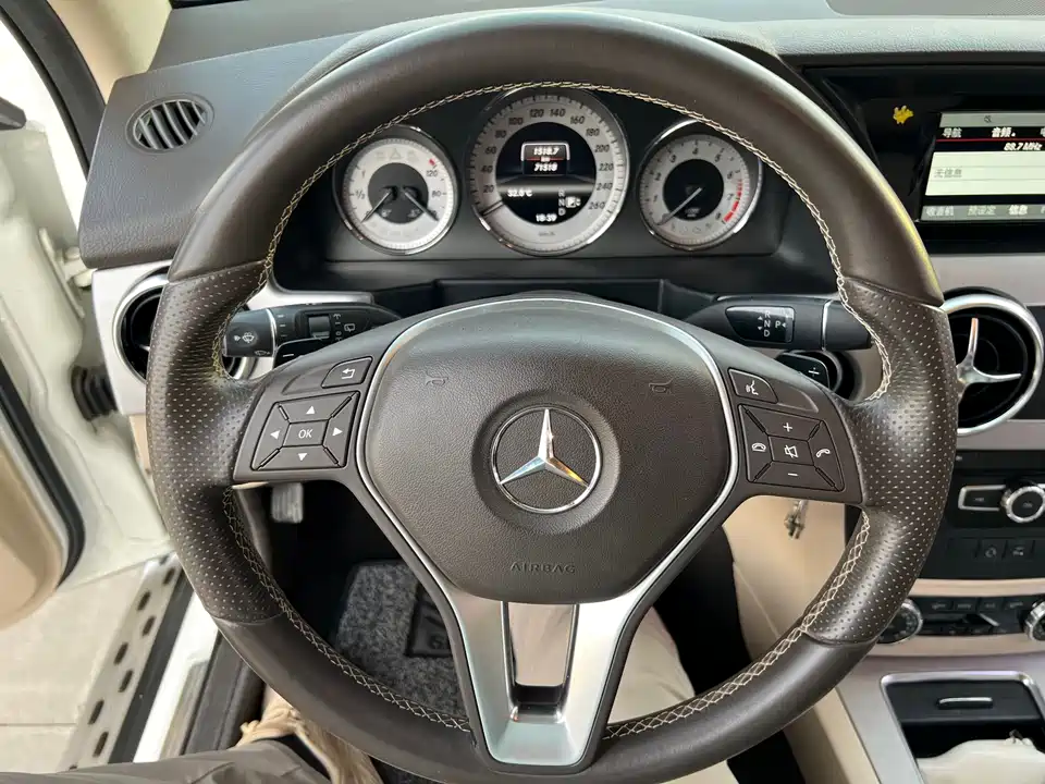 Mercedes-Benz GLK class