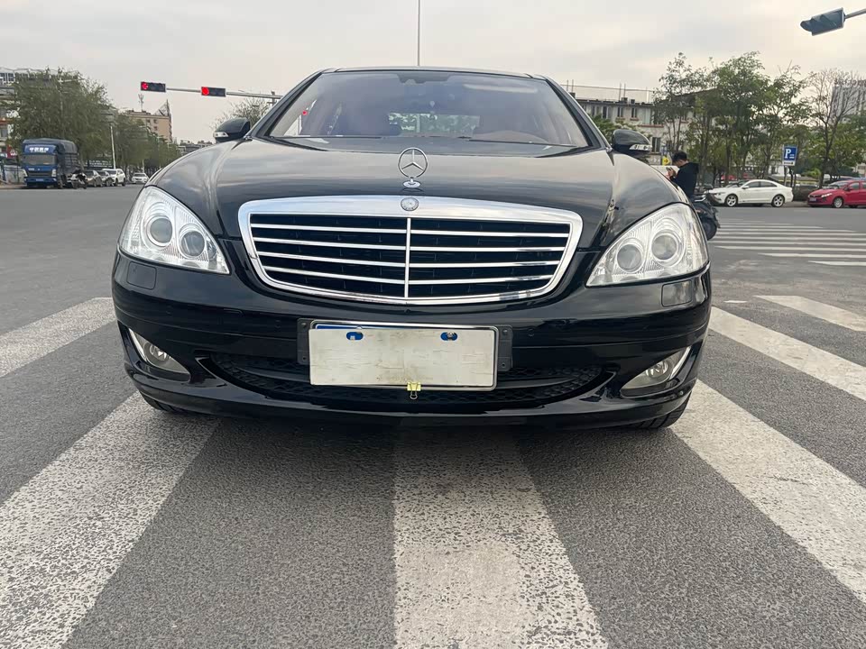 Mercedes-Benz S-class Mercedes-Benz S-class