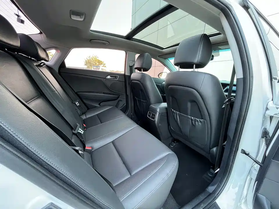 Hyundai Name picture