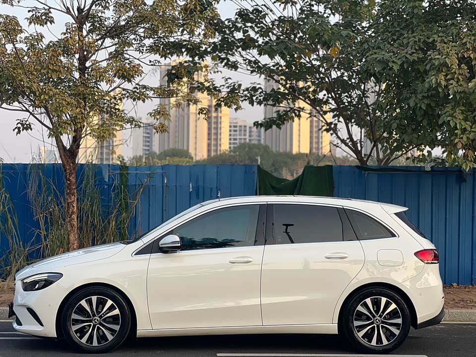 Mercedes-Benz Class B